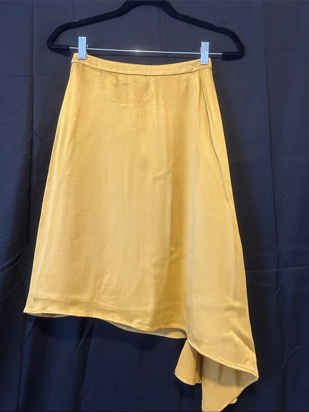 Antonio Melani Gold skirt